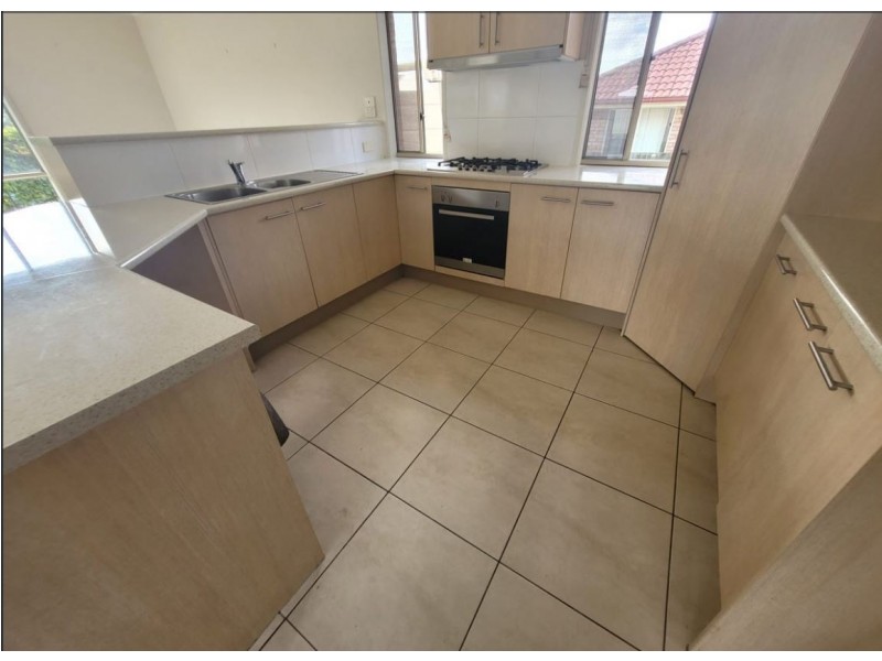 19 Yarwood Crescent, Ormeau Hills QLD 4208