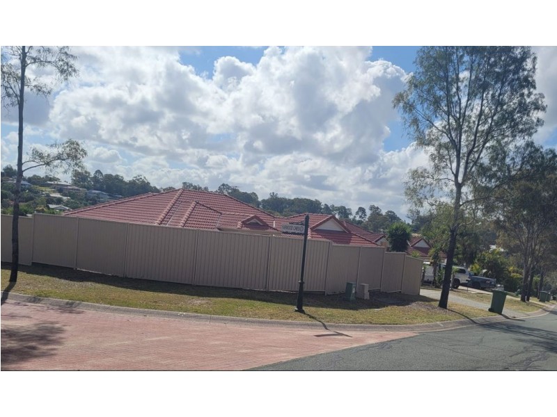 19 Yarwood Crescent, Ormeau Hills QLD 4208