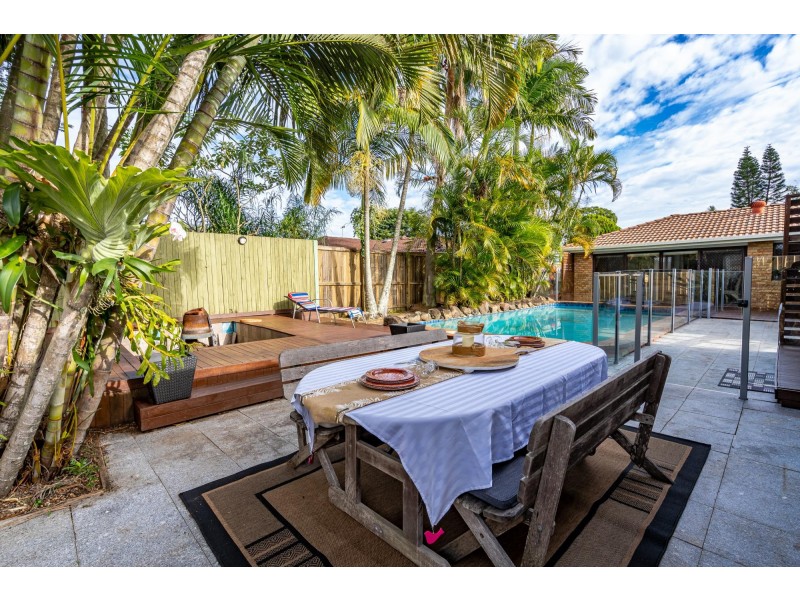 58 Chisholm Road, Carrara QLD 4211