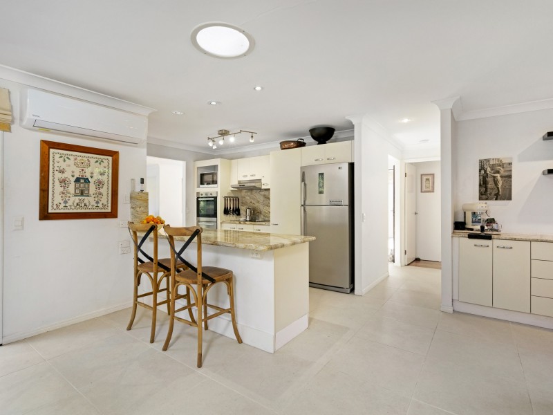 58 Chisholm Road, Carrara QLD 4211