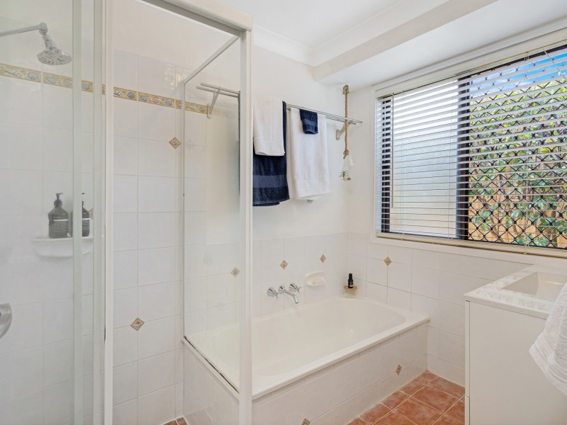 58 Chisholm Road, Carrara QLD 4211