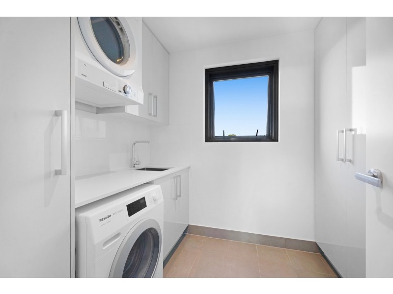 401/601 Glades Drive, Robina QLD 4226