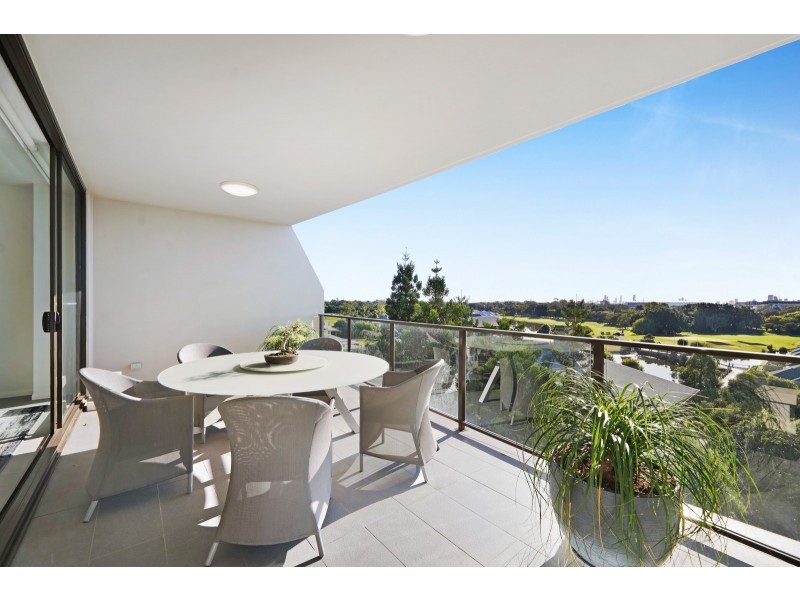 401/601 Glades Drive, Robina QLD 4226