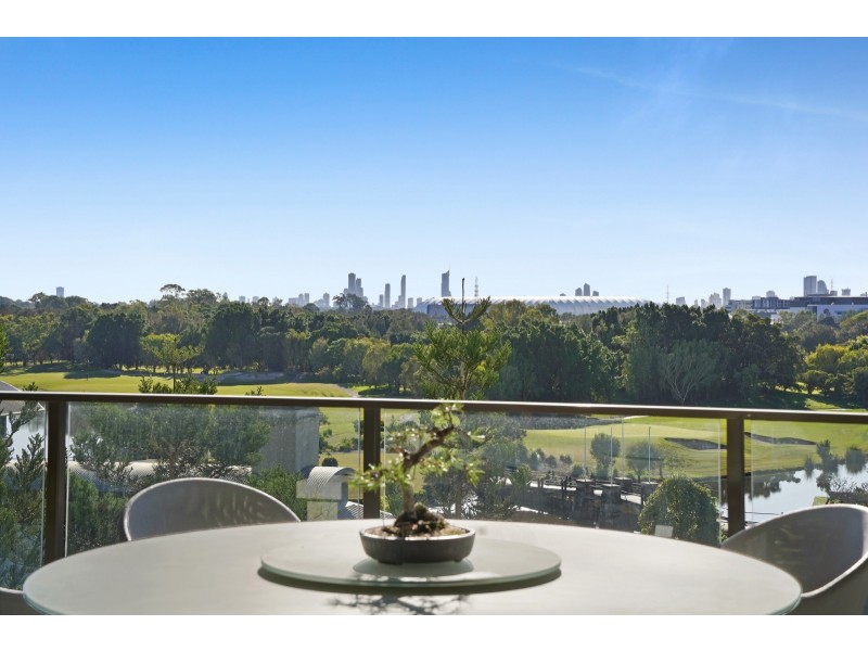 401/601 Glades Drive, Robina QLD 4226