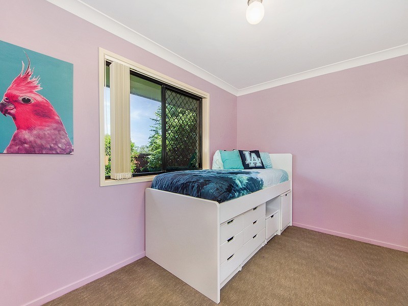 2/5 Abbeytree Court, Robina QLD 4226