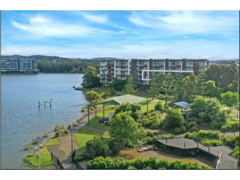 1411/65 Varsity Parade, Varsity Lakes QLD 4227