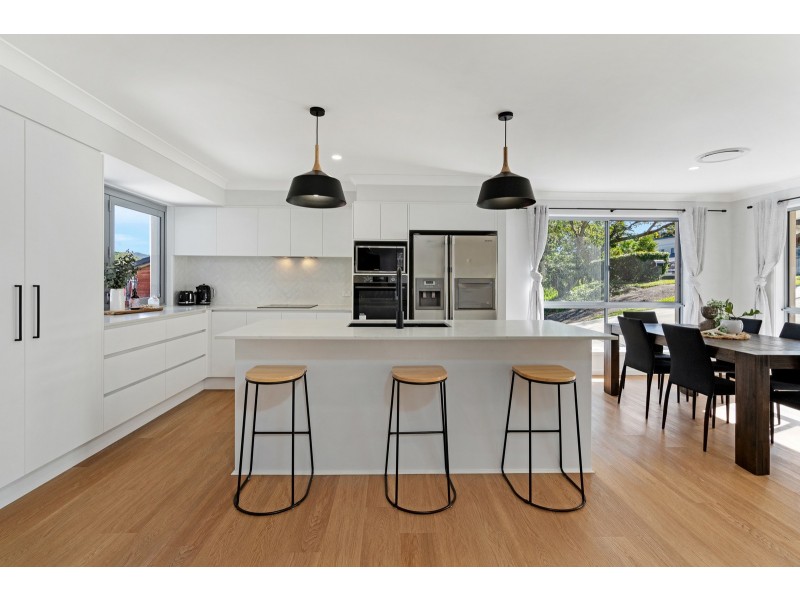 59 Cobai Drive, Mudgeeraba QLD 4213