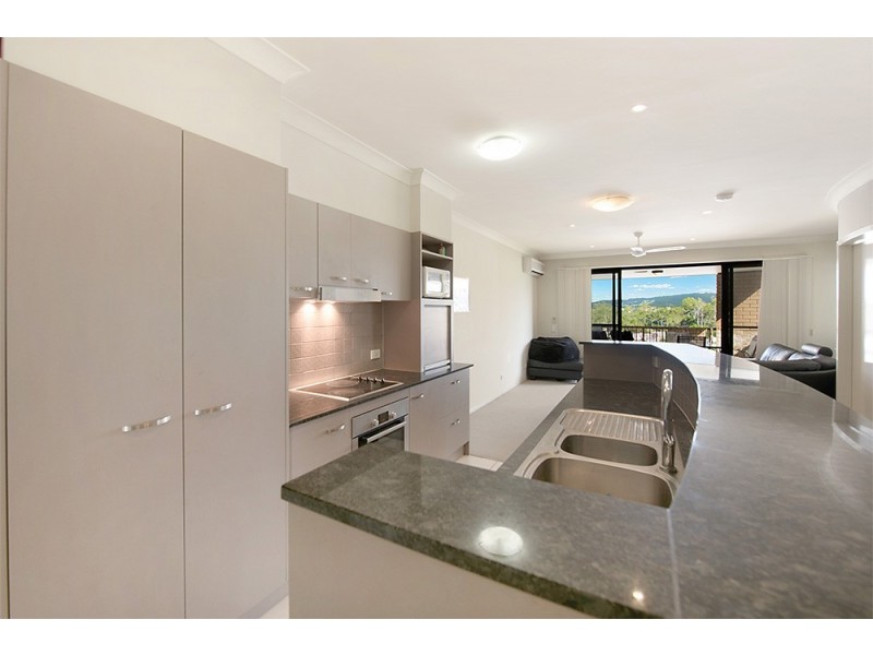 16/27 Ranier Crescent, Varsity Lakes QLD 4227