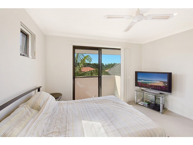 16/27 Ranier Crescent, Varsity Lakes QLD 4227