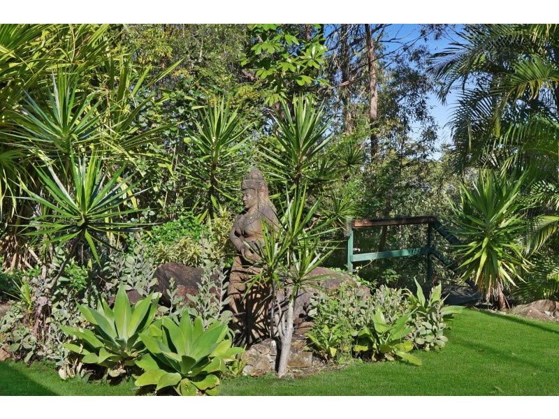 61 Carrington Road, Bonogin QLD 4213