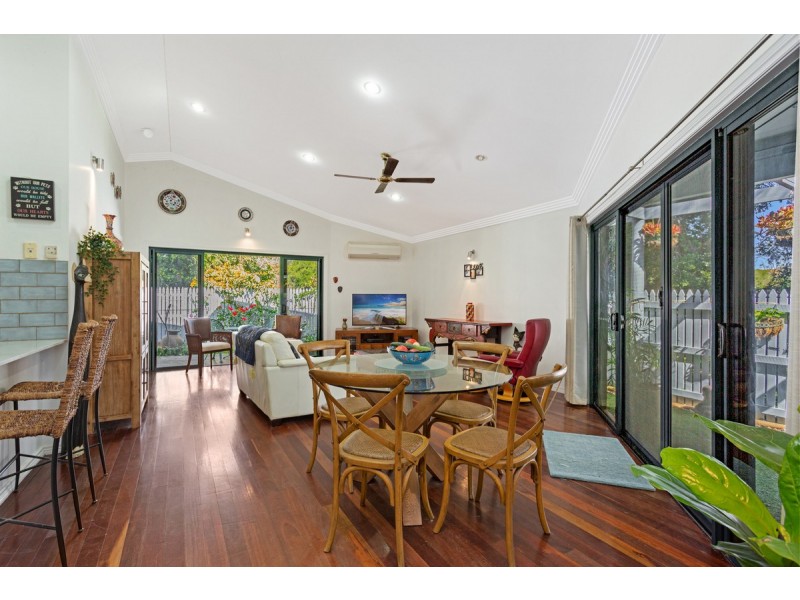 26 Highgate Lane, Robina QLD 4226