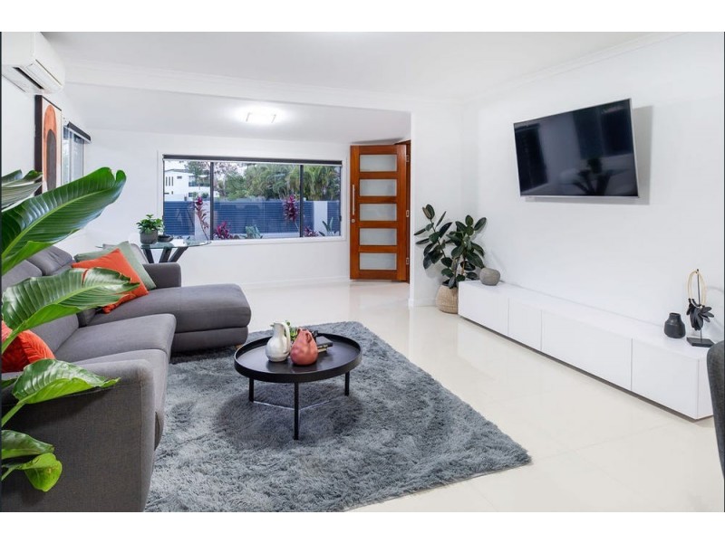 46 Jacaranda Avenue, Hollywell QLD 4216