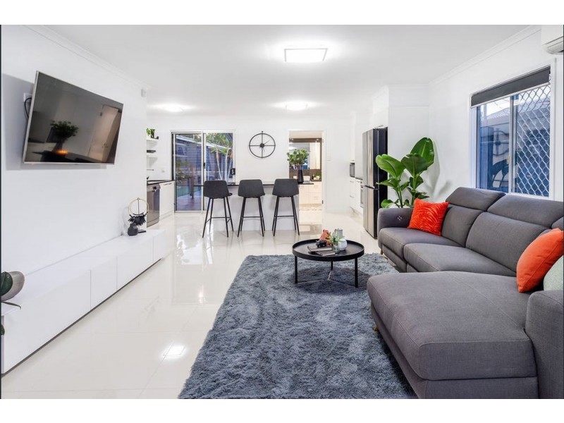 46 Jacaranda Avenue, Hollywell QLD 4216