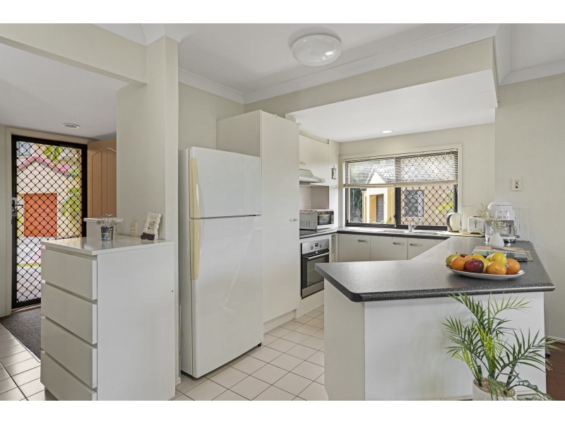 41/120 Highfield Drive, Merrimac QLD 4226