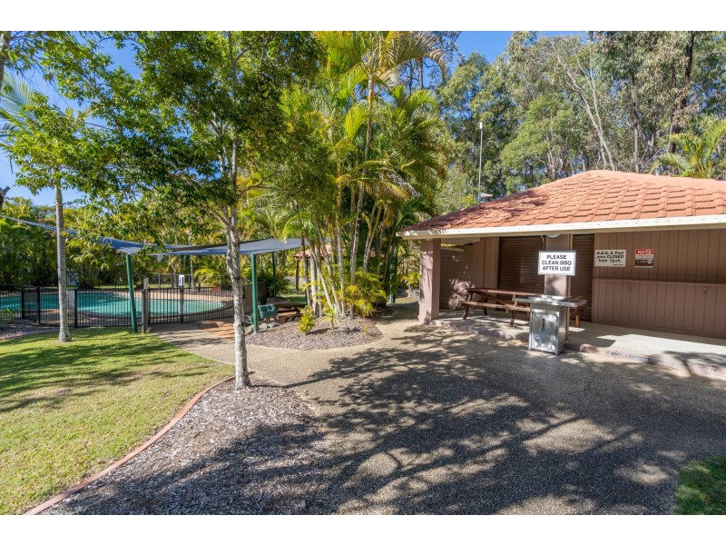 24/3 Arundel Drive, Arundel QLD 4214