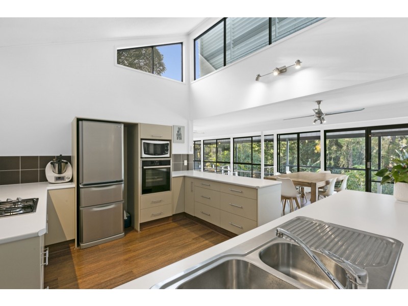 2 Arbour Place, Carrara QLD 4211