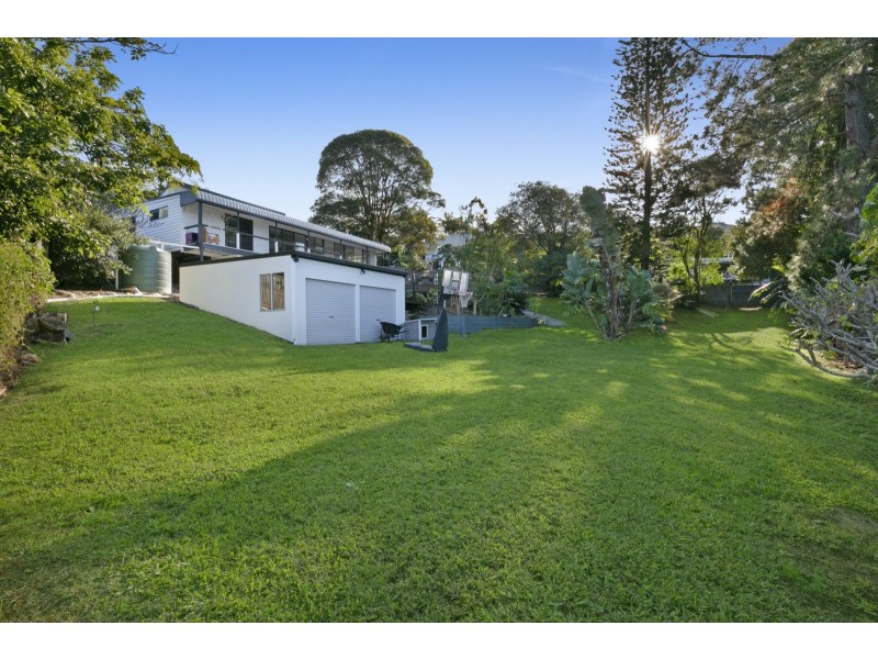 2 Arbour Place, Carrara QLD 4211