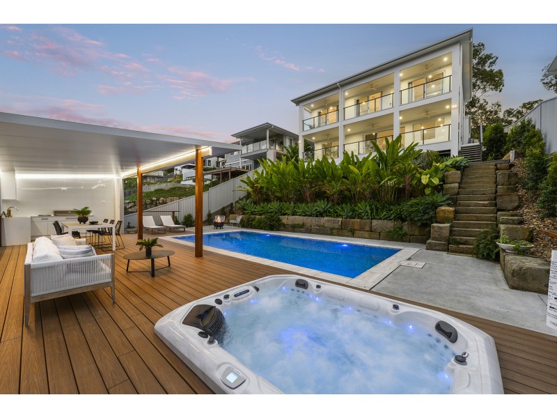 48 Panorama Drive, Reedy Creek QLD 4227