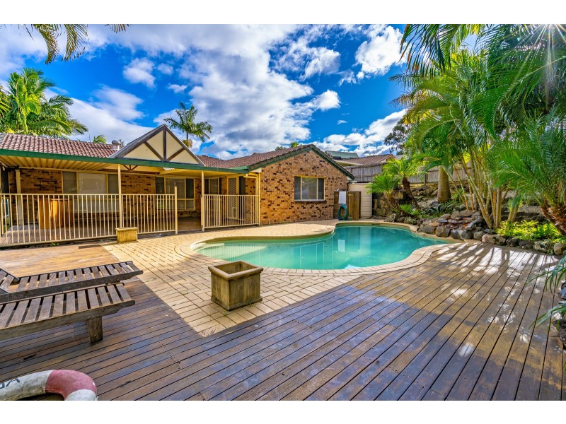 11 Ballarat Court, Tallai QLD 4213