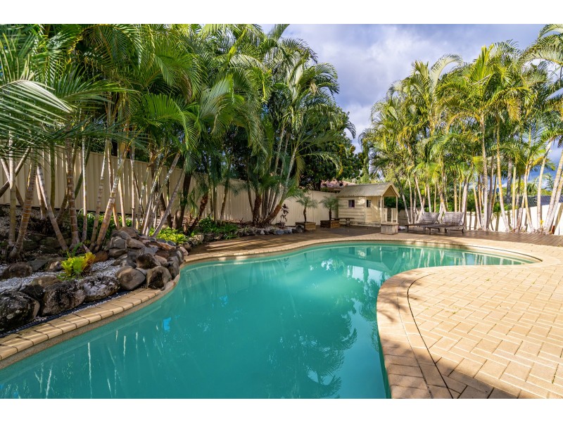 11 Ballarat Court, Tallai QLD 4213