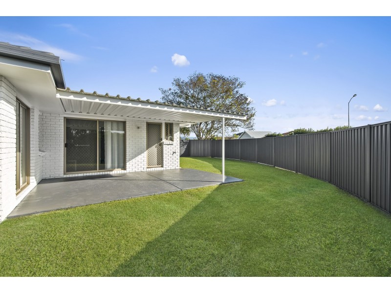 2 Roundelay Drive, Varsity Lakes QLD 4227