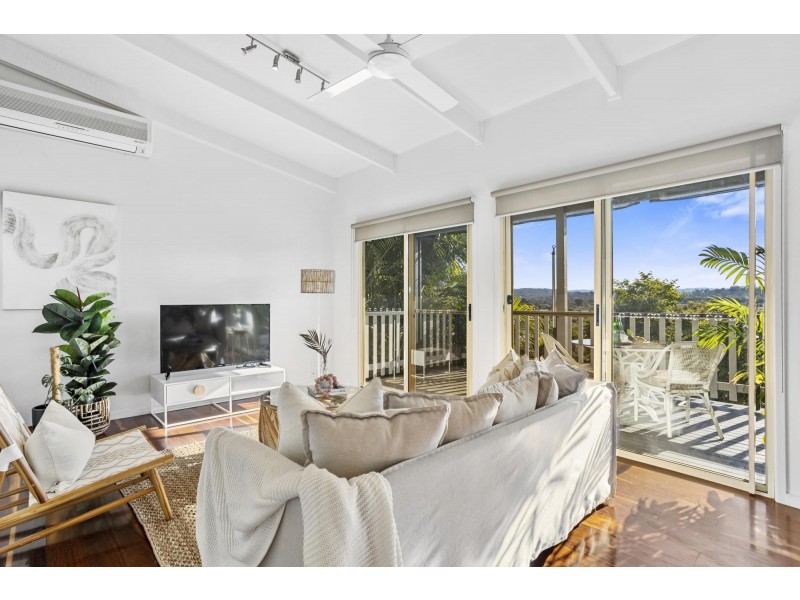 6 Wiluna Court, Elanora QLD 4221