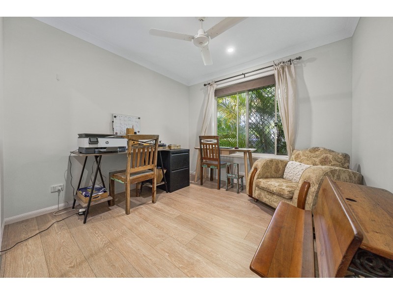 4/31 Tallebudgera Creek Road, Burleigh Heads QLD 4220