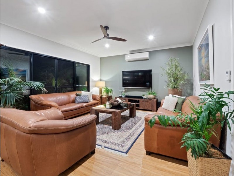 101/19 Santa Barbara Road, Hope Island QLD 4212