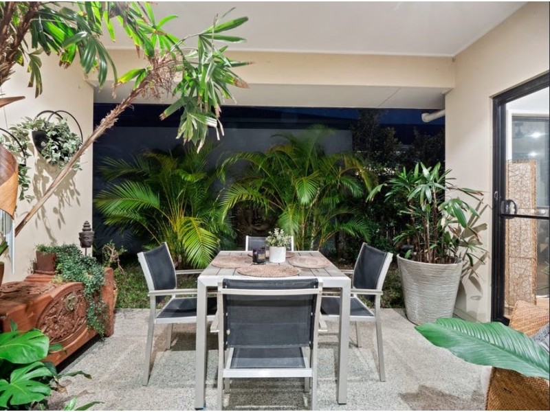 101/19 Santa Barbara Road, Hope Island QLD 4212