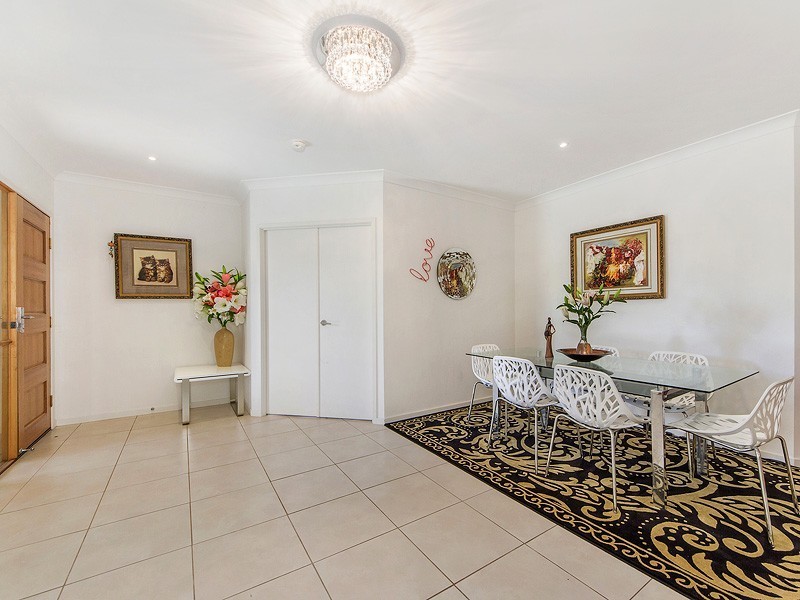 2/98 Observatory Drive, Reedy Creek QLD 4227