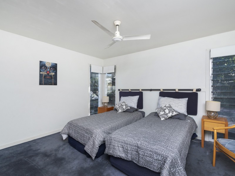 Villa 8 Island Street, South Stradbroke QLD 4216