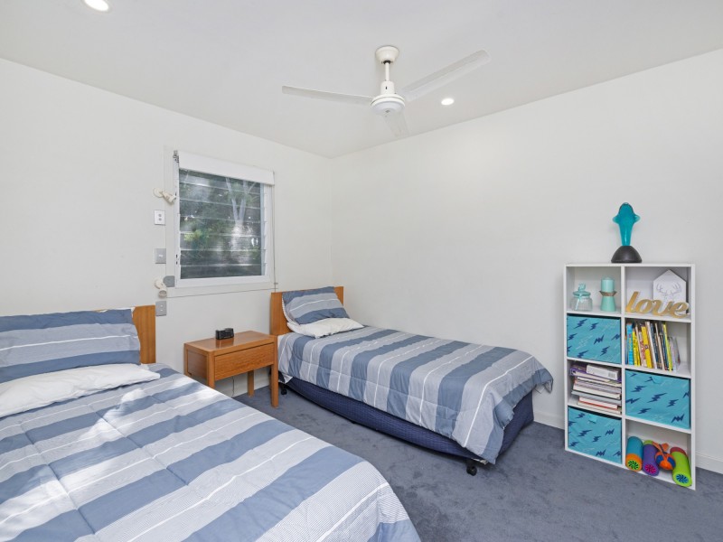Villa 8 Island Street, South Stradbroke QLD 4216