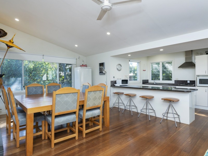 Villa 8 Island Street, South Stradbroke QLD 4216