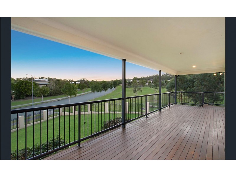 9 Starush Court, Upper Coomera QLD 4209