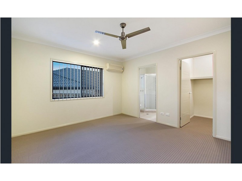 9 Starush Court, Upper Coomera QLD 4209