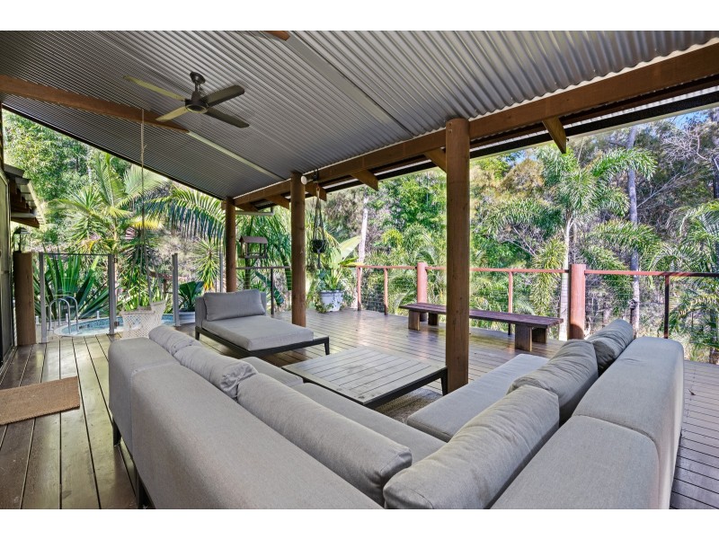 215 Carrington Road, Bonogin QLD 4213