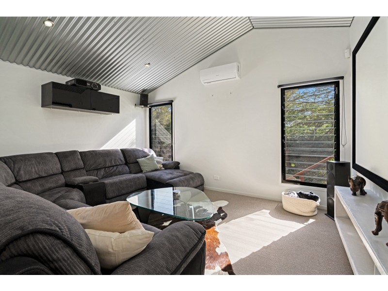 215 Carrington Road, Bonogin QLD 4213