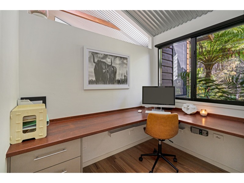 215 Carrington Road, Bonogin QLD 4213