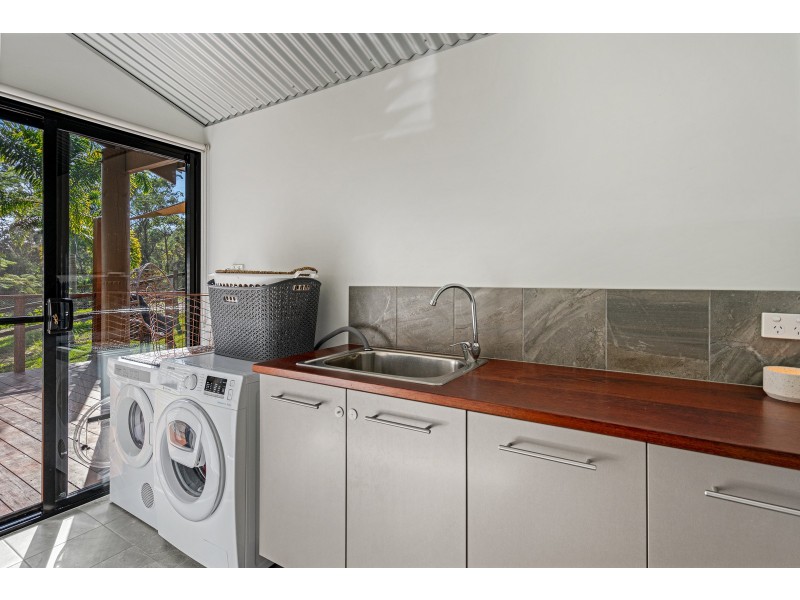 215 Carrington Road, Bonogin QLD 4213