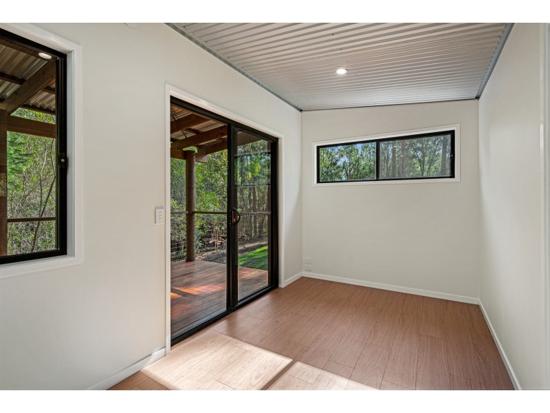 215 Carrington Road, Bonogin QLD 4213