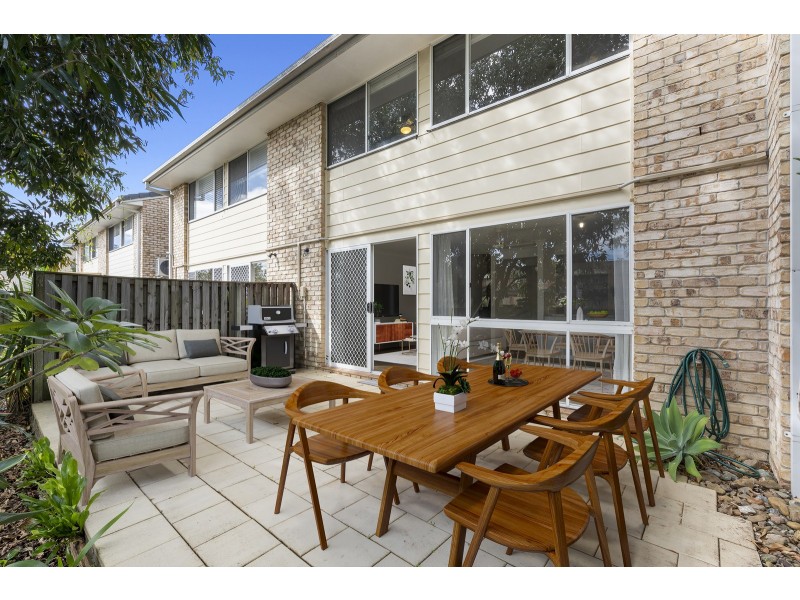31/9-15 Harrier Drive, Burleigh Waters QLD 4220