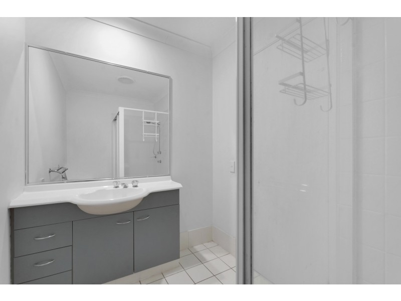 78/24 Amsonia Court, Arundel QLD 4214