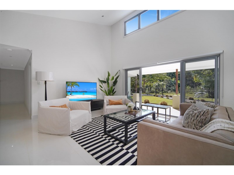 87 Bonogin Road, Bonogin QLD 4213