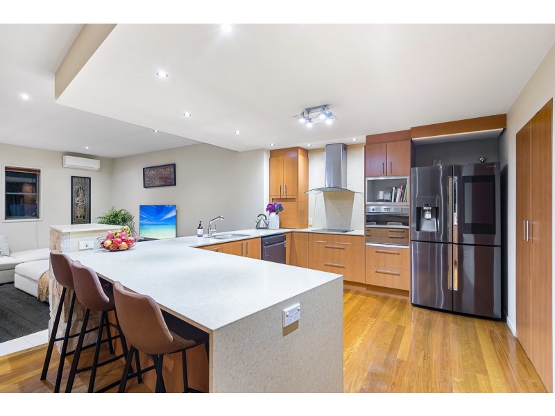 46 Mapleton Circuit, Varsity Lakes QLD 4227