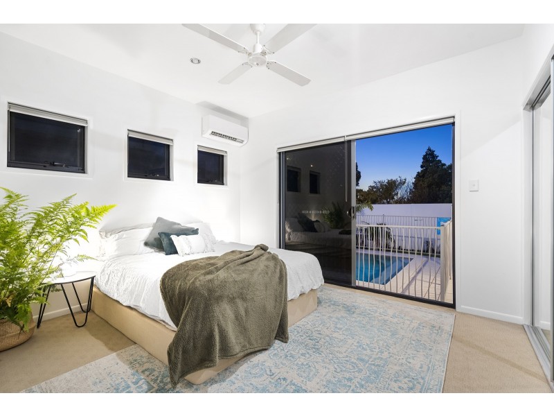 46 Mapleton Circuit, Varsity Lakes QLD 4227