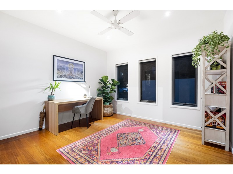 46 Mapleton Circuit, Varsity Lakes QLD 4227