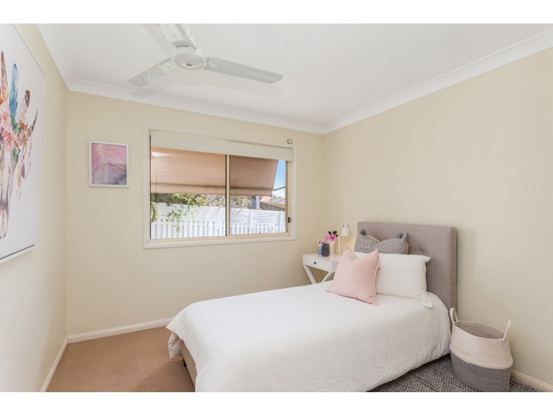 36 Tipuana Drive, Elanora QLD 4221