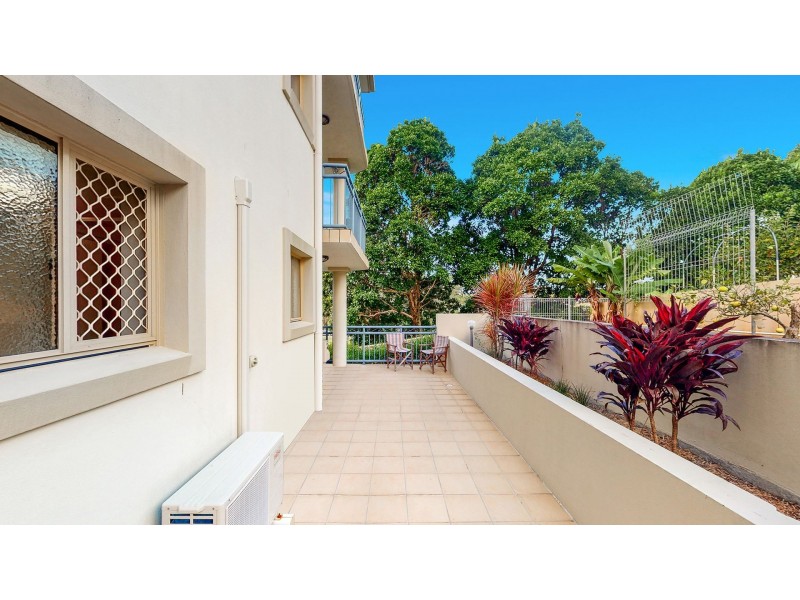 4/40-42 Dutton Street, Coolangatta QLD 4225