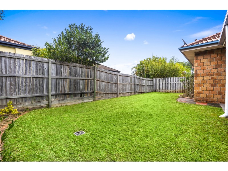 28 Mulgrave Crescent, Varsity Lakes QLD 4227