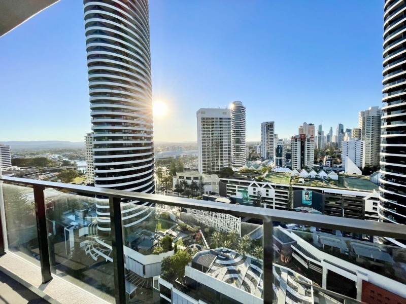 44/14 Elizabeth Avenue, Broadbeach QLD 4218